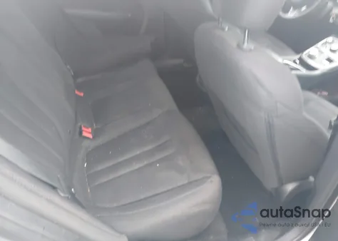 2015 Chrysler 200 Limited z USA, uszkodzony, nr VIN 1C3CCCAB6FN596687